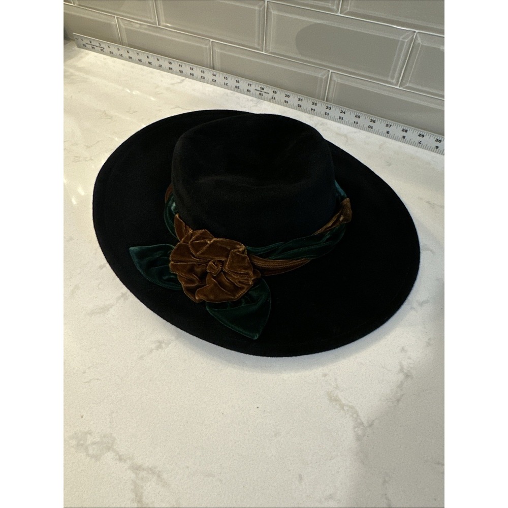 Plaza Suite By Betmar Vintage Black Velvet Hat WithBrown & Green Twists & Flower